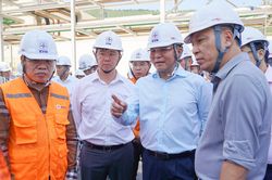 Bộ trưởng Bộ Công Thương Lê Mạnh Hùng kiểm tra các dự án tại Trung tâm Điện lực Quảng Trạch