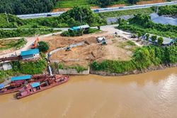 Lào Cai: Nhiều mỏ cát, sỏi được phép khai thác trở lại sau rà soát