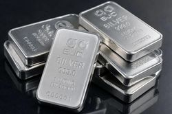 Ngày 5/10: Giá bạc trong nước và thế giới đồng loạt tăng
