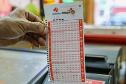 Một người trúng độc đắc Vietlott gần 200 tỷ đồng
