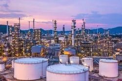 OPEC+ nhất trí giữ nguyên sản lượng dầu trong tháng 11