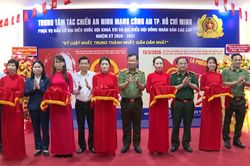 Công an TPHCM với 100 ngày đêm xử lý điểm nghẽn chuyển đổi số:  Dựng 'lá chắn' an ninh mạng cho chặng nước rút