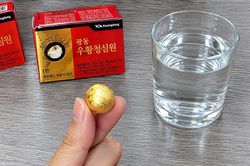 Rơi đũa khi đang ăn cơm, cụ ông được cho uống An cung, 1 ngày sau phải nhập viện