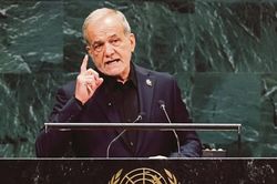 Tổng thống Iran tuyên bố đàm phán với Mỹ 'không còn ý nghĩa'