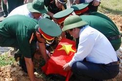 Bàn giao 15.401 mẫu hài cốt liệt sĩ phục vụ giám định ADN