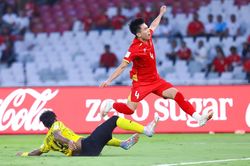 Tuyển Việt Nam được gì sau FIFA ASEAN Cup?