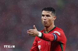 Ronaldo đặt điều kiện cứng rắn để trở lại đội tuyển Bồ Đào Nha