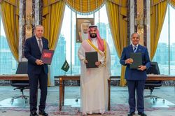 Thổ Nhĩ Kỳ - Saudi Arabia - Pakistan kích hoạt hiệp ước phòng thủ Mecca đối phó Houthi