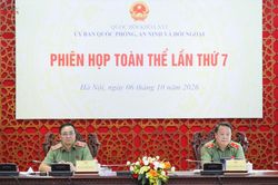 Tai nạn giao thông tiếp tục giảm mạnh