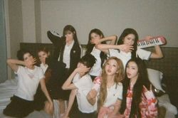 Hearts2Hearts là nghệ sĩ K-pop duy nhất của lễ hội âm nhạc lớn nhất thế giới 2027