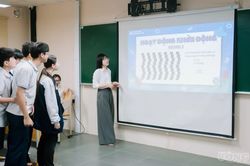 Nghịch lý 'phình giờ' hoạt động trải nghiệm trong trường học: Càng 'trải nghiệm', càng thêm giờ học