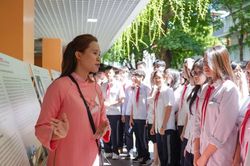 Triển lãm ảnh về nữ tù chính trị giúp lan tỏa lòng yêu nước đến thế hệ trẻ