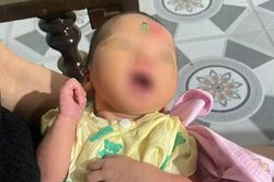Bé gái sơ sinh bị để lại trước nhà đôi vợ chồng hiếm con