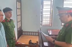 Sập bẫy 'cò' đất: Giao sổ đỏ nhờ lên thổ cư, chủ nhà bị đem bán luôn tài sản