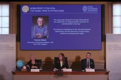 Nhà khoa học phát hiện 'hạt ma quái' từ vũ trụ giành giải Nobel Vật lý 2026