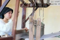 Di sản dệt thổ cẩm độc đáo hơn 100 năm tuổi của người Chăm ở An Giang