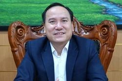 Bồi đắp niềm tin, phát triển kinh tế nhanh và bền vững