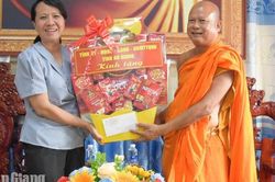 Sở Dân tộc và Tôn giáo An Giang thăm, chúc mừng Sene Dolta