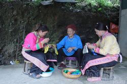 Trao truyền nghề truyền thống
