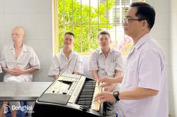Ngày Sức khỏe tâm thần thế giới (10-10): “Lắng nghe tâm trí, yêu thương chính mình”