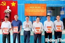 Phú Thành: Triển khai các quyết định thành lập, kiện toàn tổ chức đảng ở cơ sở