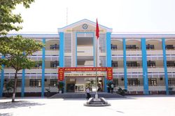 Điểm tựa cho học sinh vùng cao yên tâm học tập