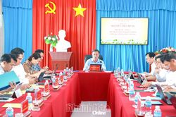 Chủ tịch UBND tỉnh Khánh Hòa Nguyễn Việt Hùng làm việc với Sở Công Thương