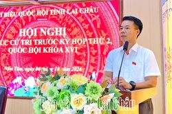 Đoàn đại biểu Quốc hội tỉnh tiếp xúc cử tri xã Nậm Tăm