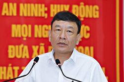 Phó Bí thư Tỉnh ủy Lâm Đồng Bùi Thắng tiếp xúc cử tri khu vực Đạ Huoai