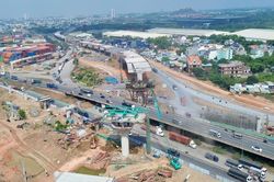TP.HCM mở thêm kênh vốn cho các dự án hạ tầng lớn