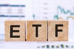 Chứng chỉ quỹ ETF hút mạnh dòng tiền