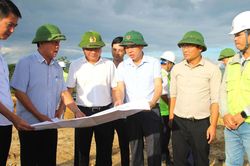 Chủ tịch UBND tỉnh Điện Biên yêu cầu đẩy nhanh giải phóng mặt bằng các dự án trọng điểm