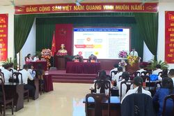 HĐND xã Tam Hưng thông qua đề án sắp xếp 6 phòng ban