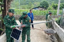 Các đồn Biên phòng hỗ trợ sinh kế cho người dân