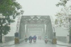 Tp. Huế dự báo mưa lớn kéo dài, cảnh báo ngập lụt vùng thấp trũng
