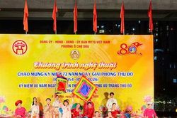 Phường Ô Chợ Dừa tổ chức chương trình nghệ thuật 'Giai điệu tự hào - Âm vang bài ca Hà Nội'