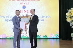 Hà Nội: BSCKII Cao Đức Chinh được bổ nhiệm làm Giám đốc BVĐK Đông Anh