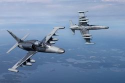 Vì sao chiến đấu cơ L-159 trễ hẹn với Không quân Ukraine?
