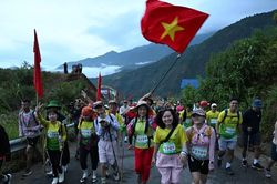 Những khoảnh khắc ấn tượng, hài hước, đáng nhớ giải 'Bước chân trên mây - Chinh phục con đường đá cổ Pavi'