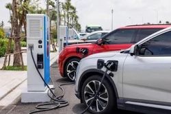 Bộ Công Thương thông tin về quy chuẩn kỹ thuật trạm sạc xe điện