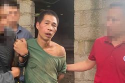 Trốn truy nã, kẻ vận chuyển 35 bánh heroin luôn 'găm' theo súng