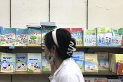 Một bộ sách giáo khoa thống nhất: Cần nền tảng học liệu ổn định và phù hợp