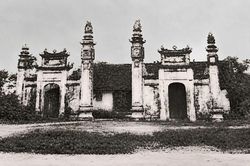 Phản hồi bài 'Phường Tây Hồ 'khai tử' chùa Quang Ân, 'xóa sổ' di tích cách mạng kháng chiến?':Đình chỉ tuyệt đối, bổ sung vào danh mục để phục dựng di tích