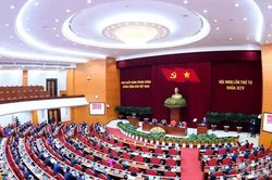 Ngày làm việc thứ ba Hội nghị lần thứ tư Ban Chấp hành Trung ương Đảng khóa XIV
