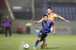 Thành bại khó nói