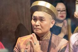 Xuân Hinh: 'Tôi đang rất khỏe thì bị đồn đột quỵ'