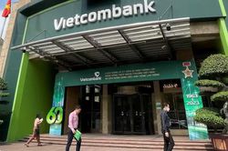 Báo quốc tế nói về kế hoạch huy động gần 7 tỷ USD của ngân hàng Việt