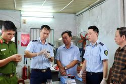 Xí nghiệp rượu Mẫu Sơn bị xử phạt do vi phạm quy định bảo quản
