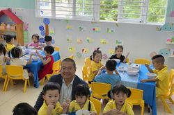 Siết an toàn thực phẩm từ bếp ăn đến bàn ăn học sinh