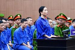 Cựu Viện trưởng Viện Pháp y tâm thần Trung ương và 'bà trùm' nhận án tù